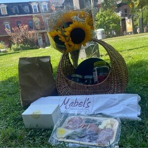 Meet your Posher, Isadora